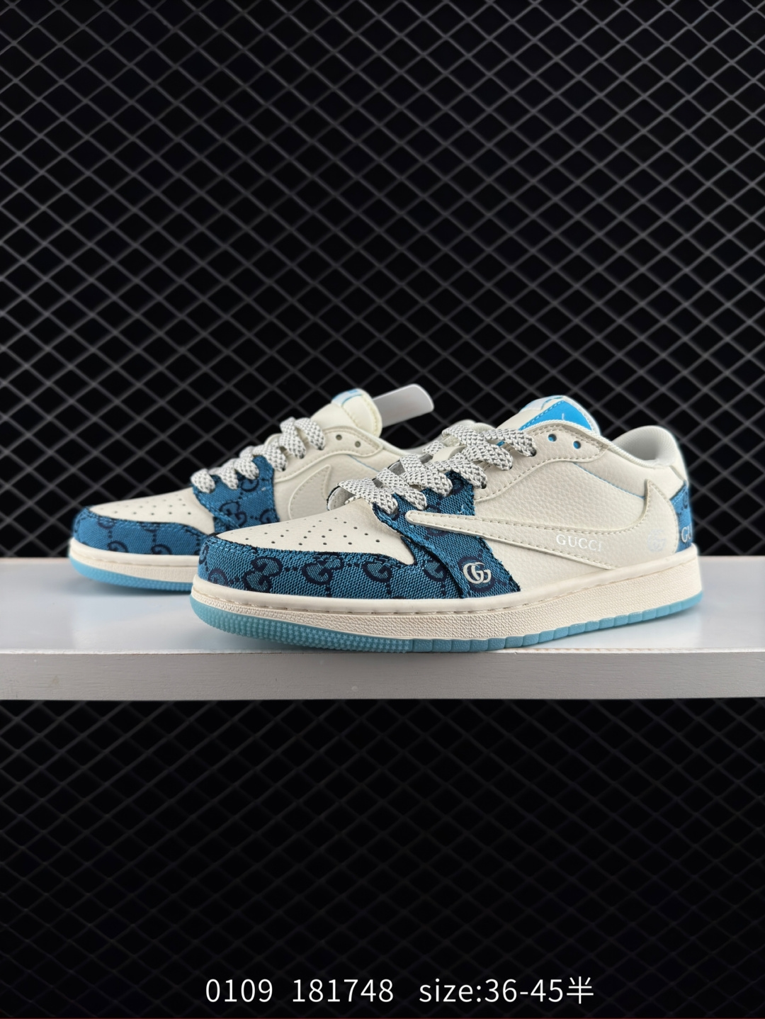 K Travis Scott x Nike Air Jordan 1 Low x Supreme